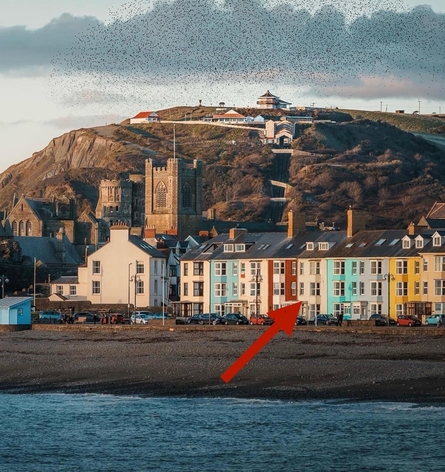 Seafront With Balcony, Parking And Sea Views * Aberystwyth